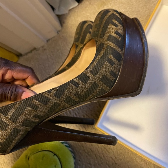 Fendi Pumps - Picture 11 of 14